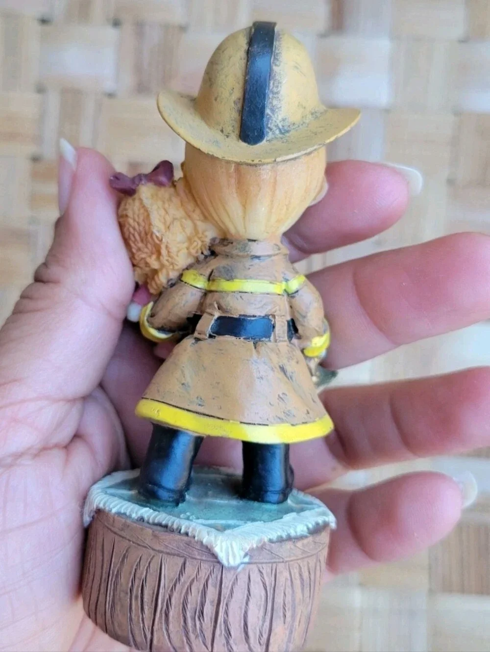 VINTAGE FIREFIGHTER FIGURINE BY TURTLE KING CORP.